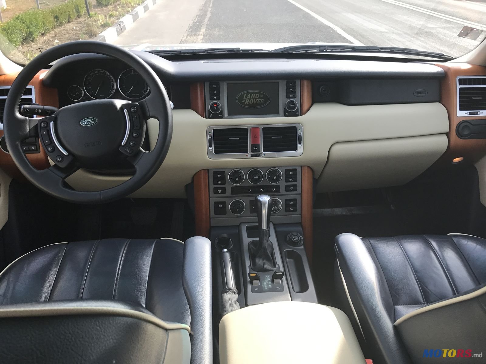 2006' Land Rover Range Rover photo #4