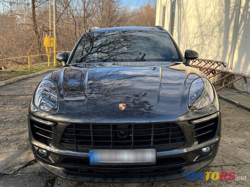 2016' Porsche Macan photo #1