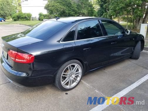 2010' Audi A4 photo #3