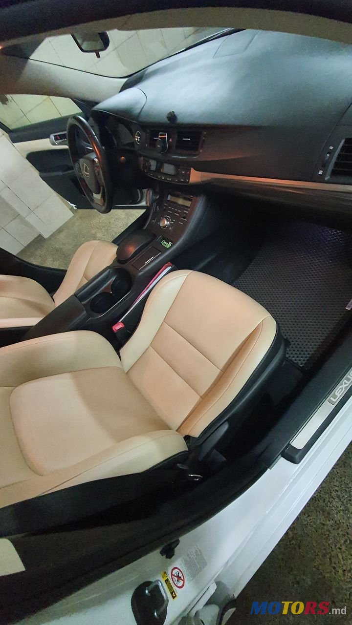 2014' Lexus Ct Series photo #4