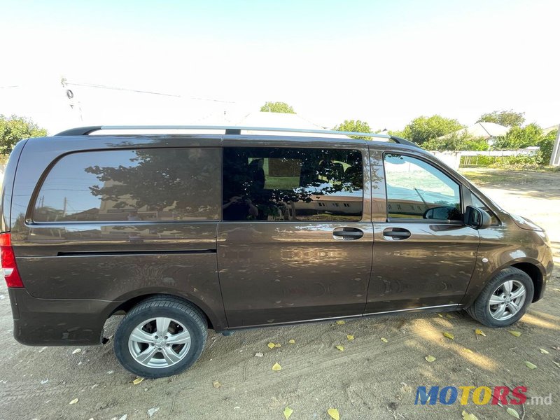 2015' Mercedes-Benz Vito photo #6