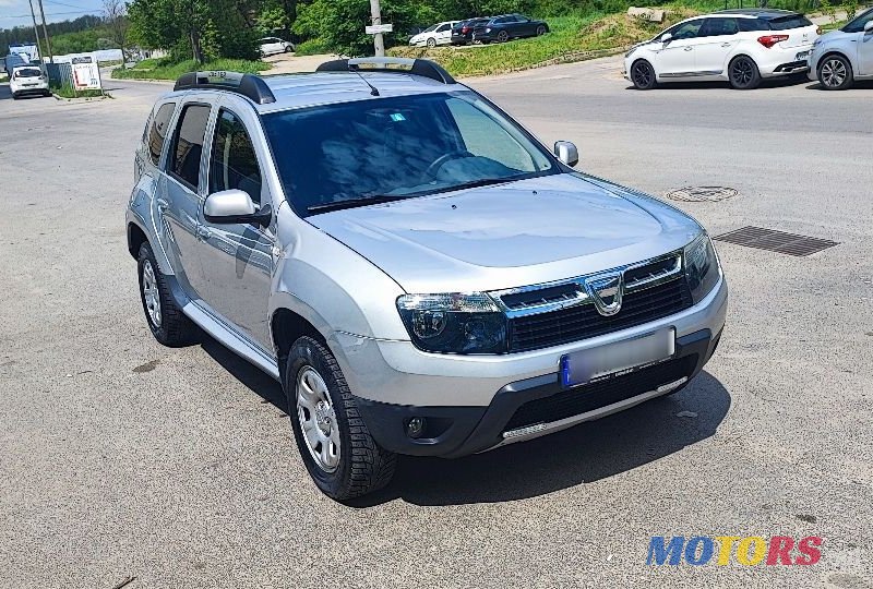 2012' Dacia Duster photo #2