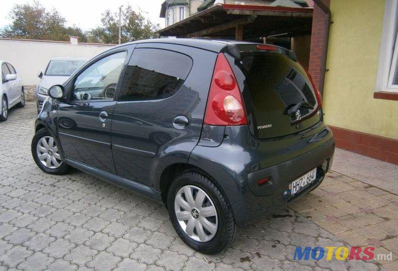 2007' Peugeot 107 photo #2
