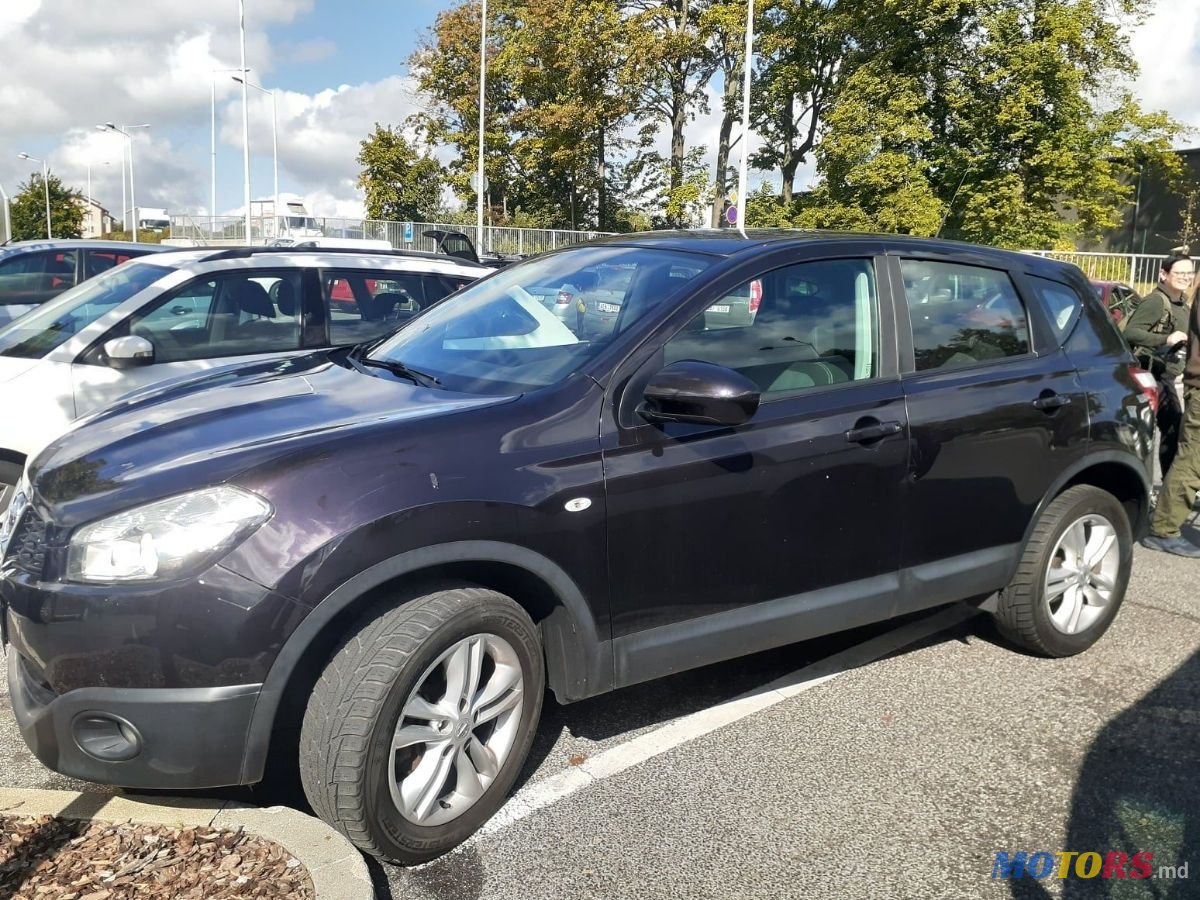 2013' Nissan Qashqai photo #6