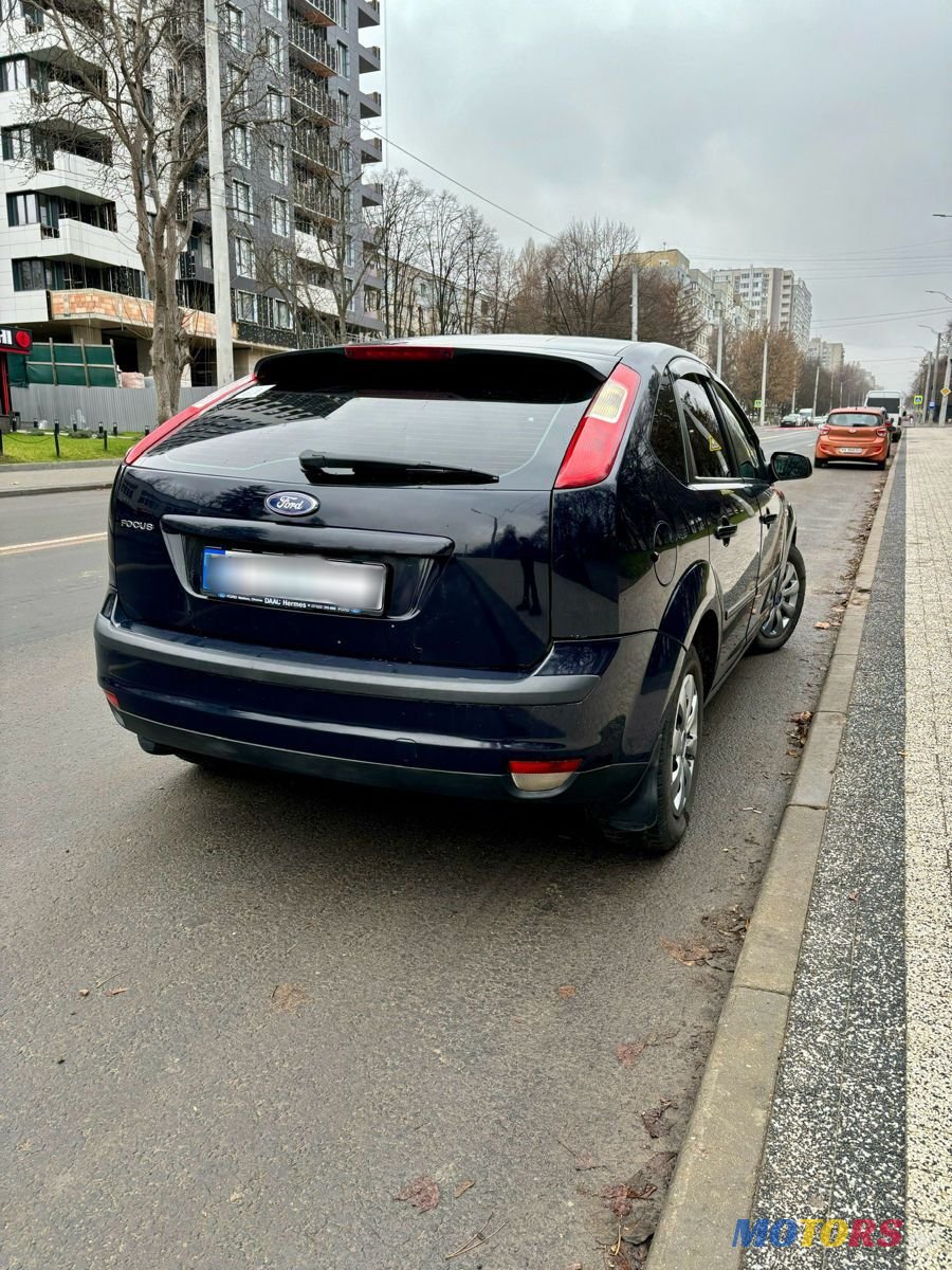 2008' Ford Focus photo #4