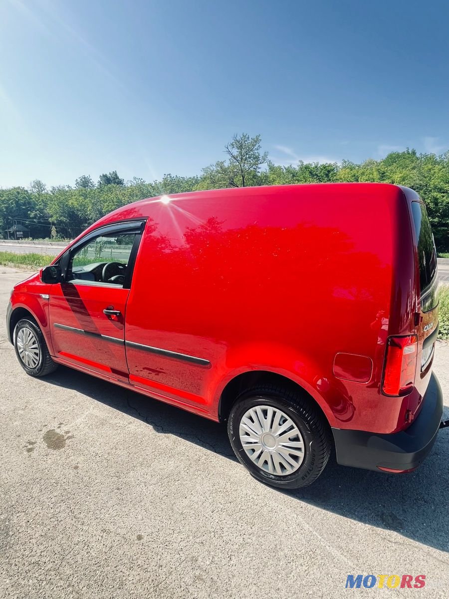 2018' Volkswagen Caddy photo #2