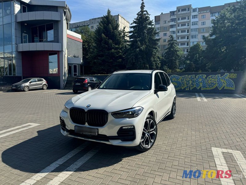 2019' BMW X5 photo #1