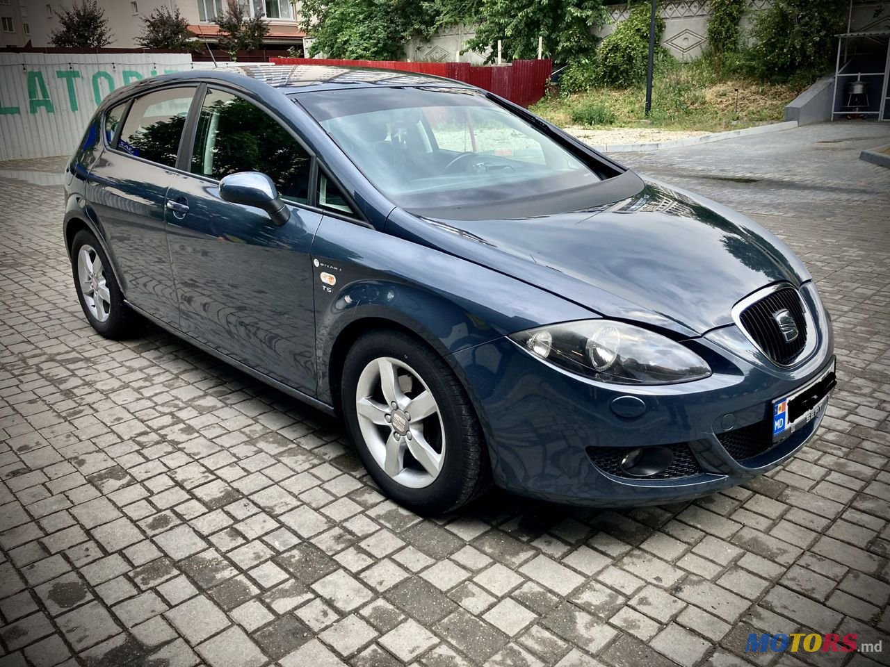 2008' SEAT Leon photo #2