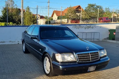 1997' Mercedes-Benz S-Class