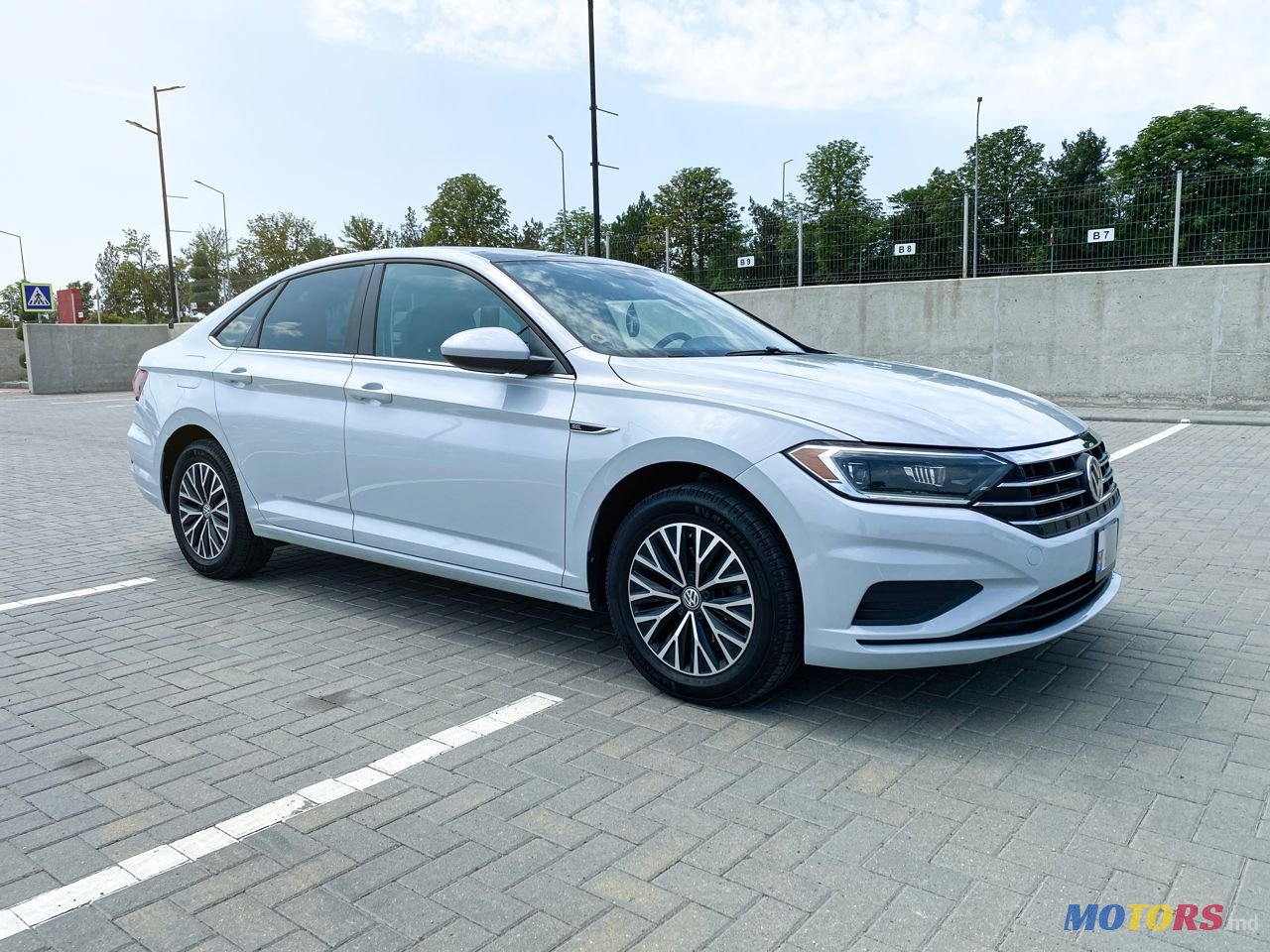 2019' Volkswagen Jetta photo #2