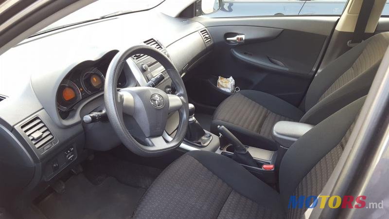 2013' Toyota Corolla photo #6