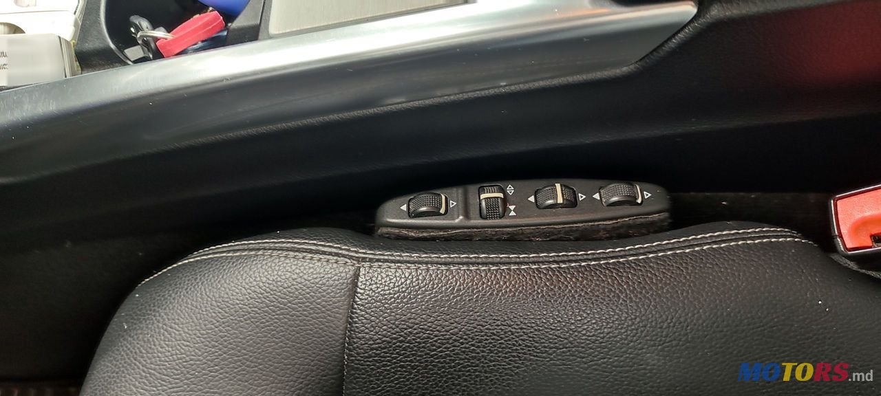 2015' Mercedes-Benz E-Class photo #5