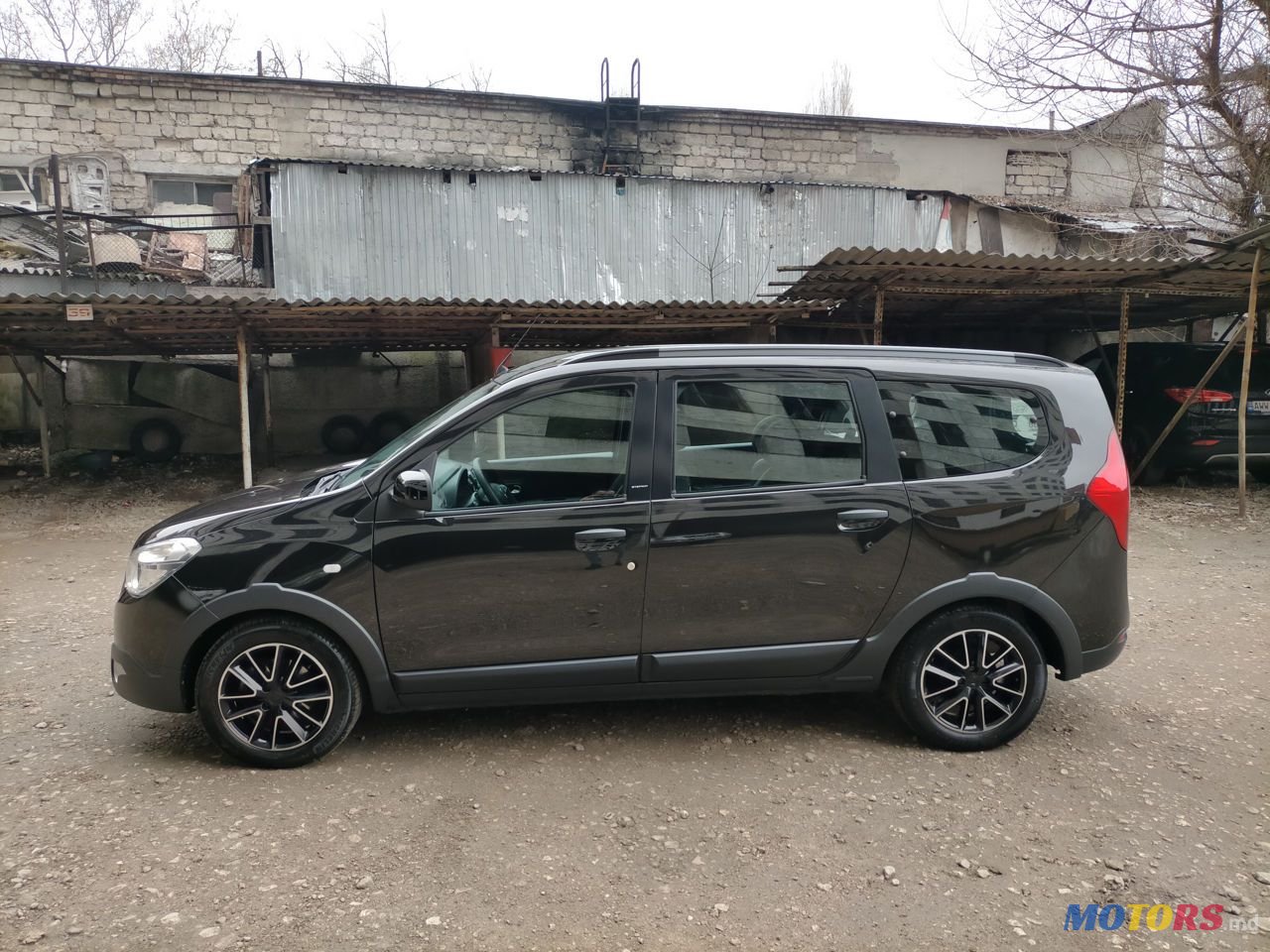 2018' Dacia Lodgy photo #1