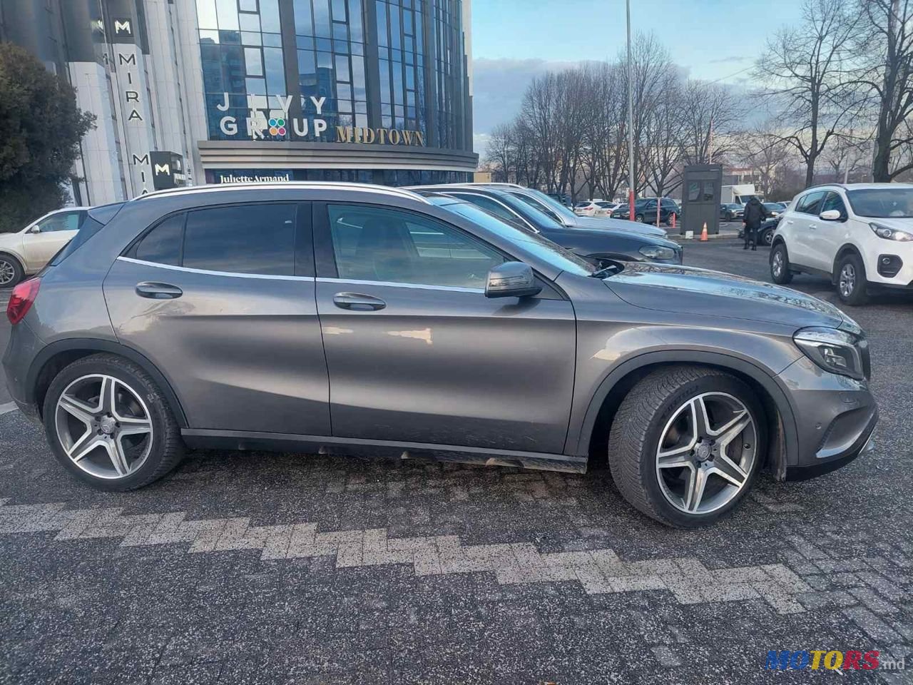 2016' Mercedes-Benz GLA photo #6
