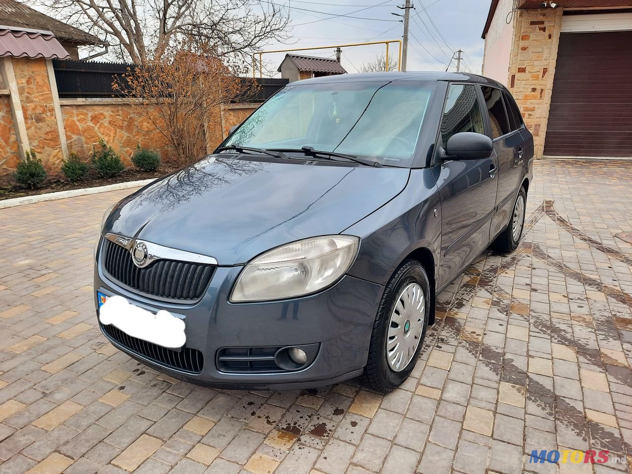 2008' Skoda Fabia photo #1