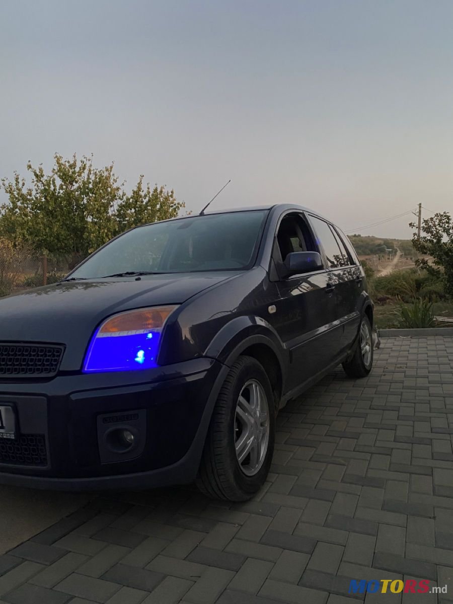 2007' Ford Fusion photo #2