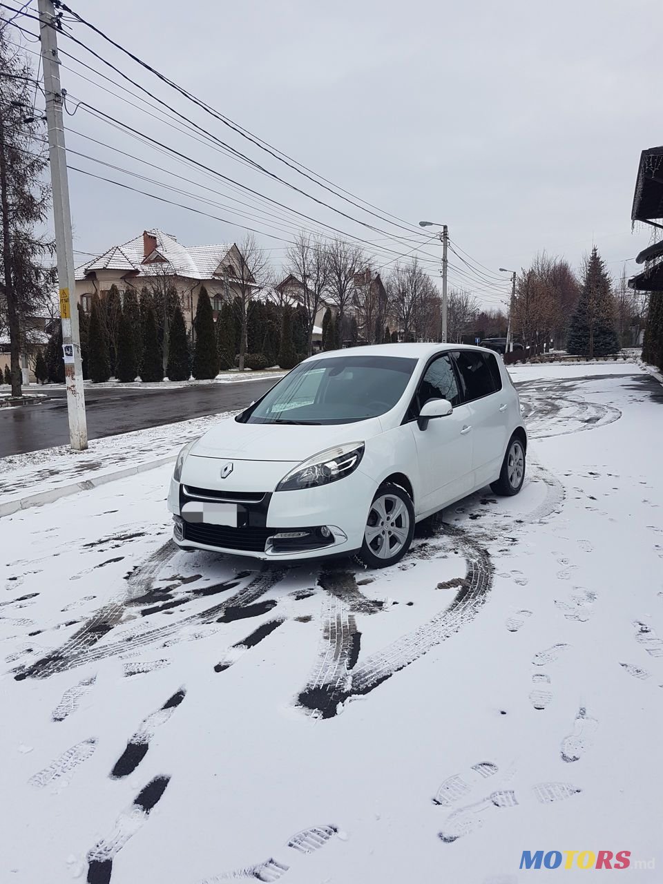 2012' Renault Scenic photo #3