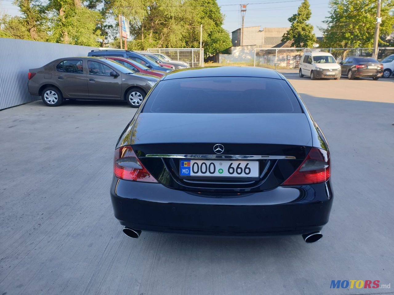 2006' Mercedes-Benz CLS photo #5