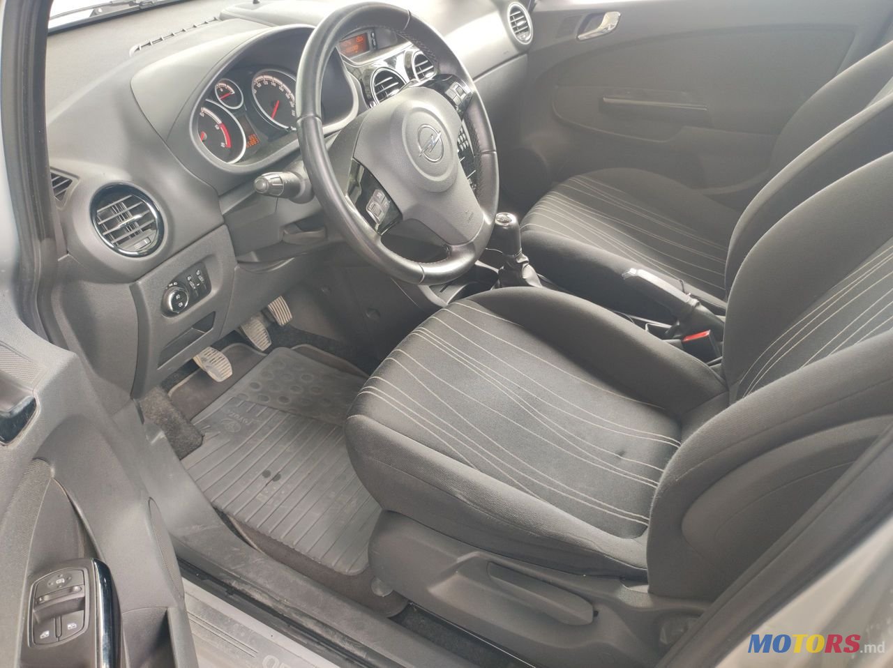 2010' Opel Corsa photo #6