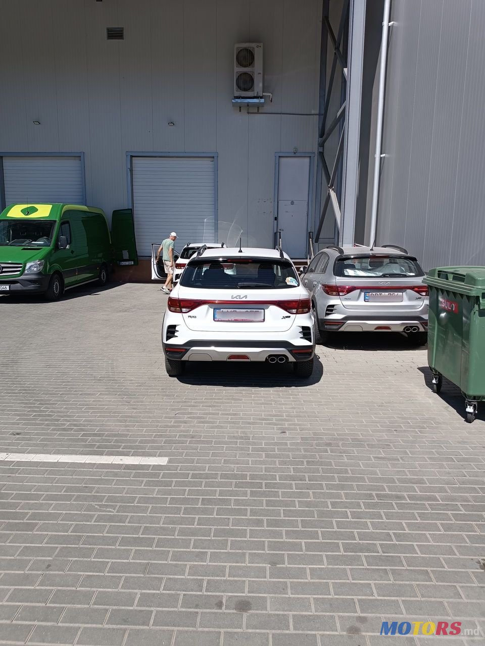 2021' Kia Rio X-Line photo #3