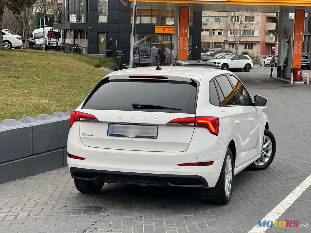 2020' Skoda Scala photo #6