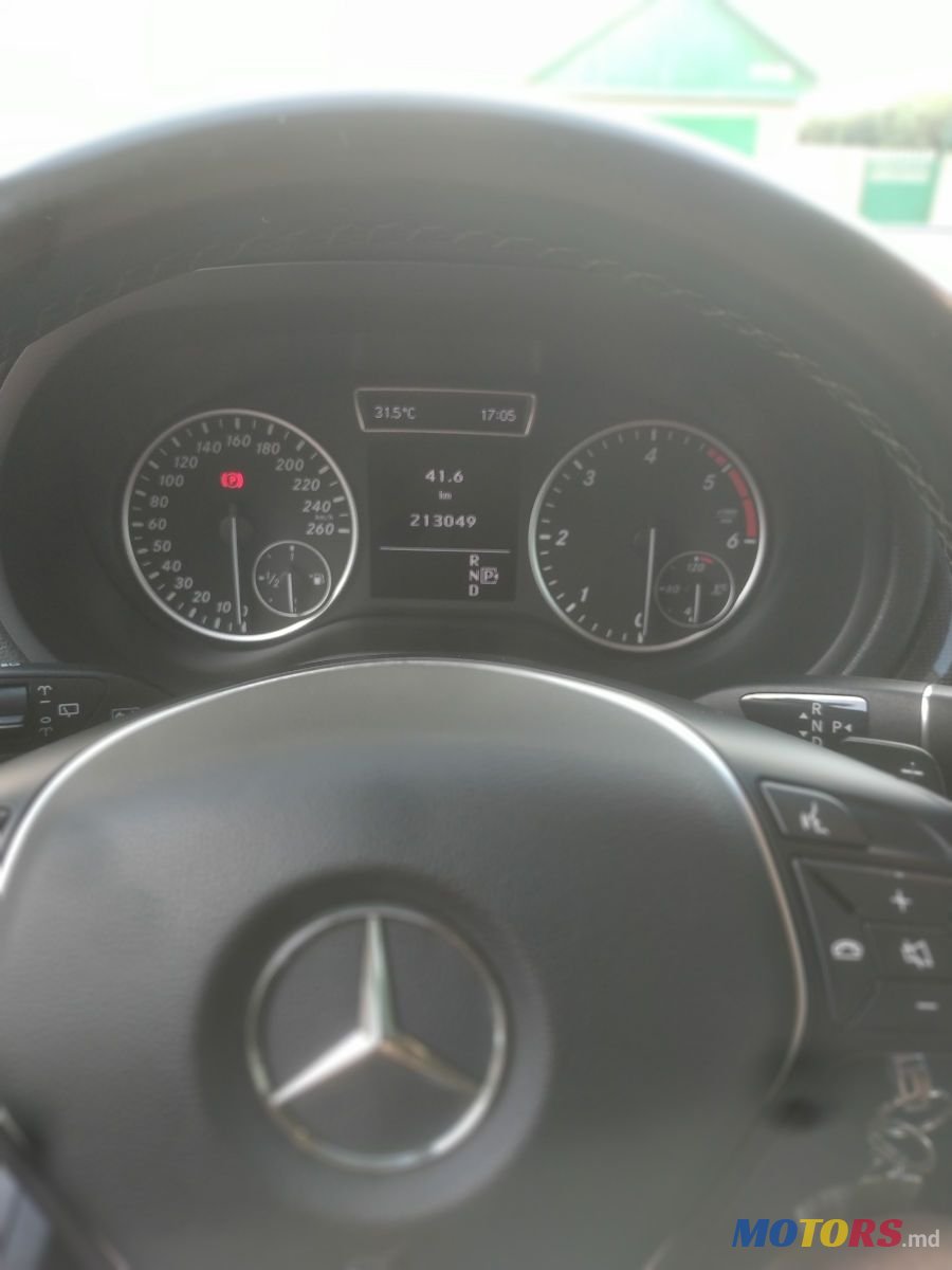 2014' Mercedes-Benz B-Class photo #2