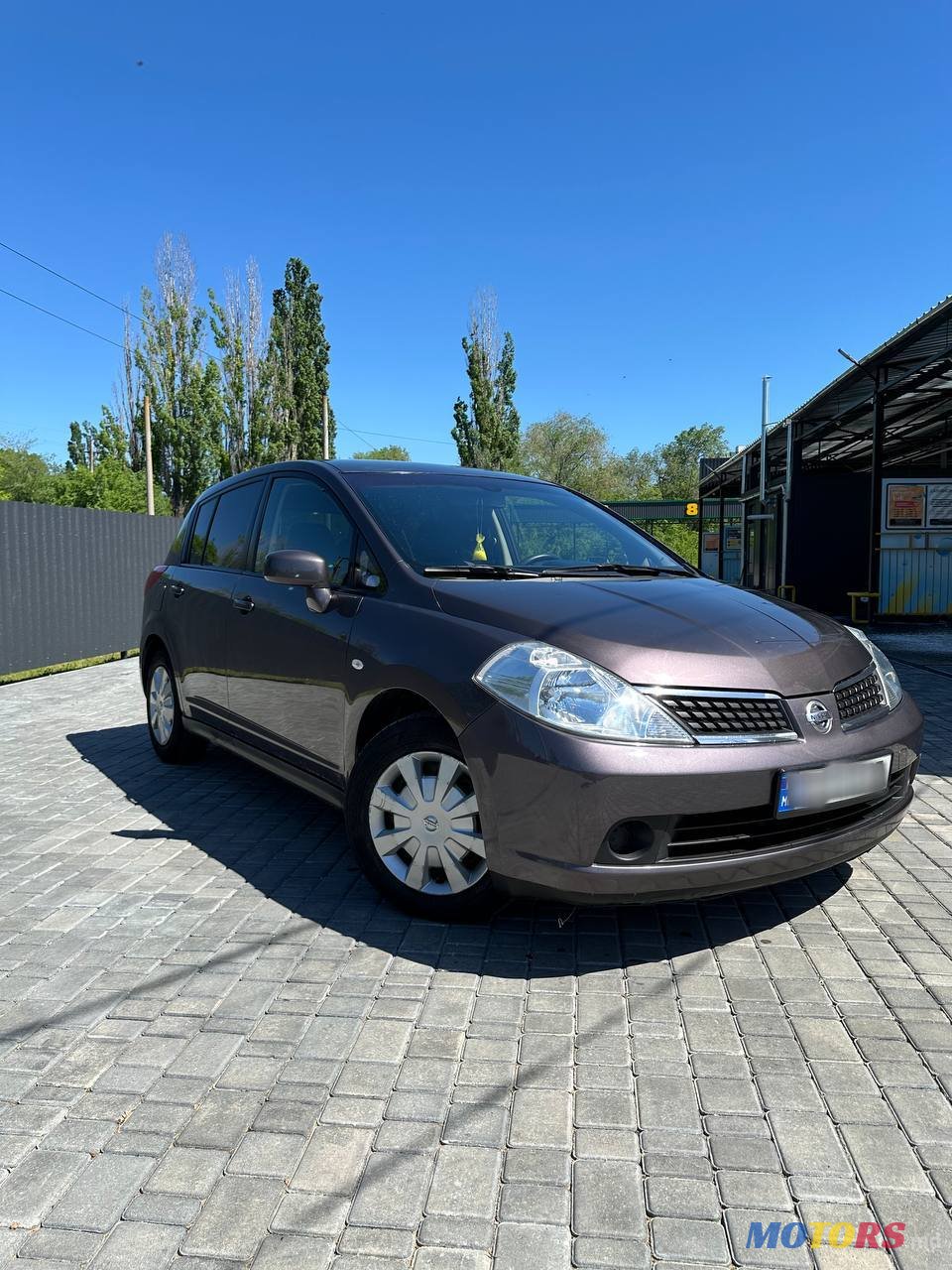 2008' Nissan Tiida photo #1