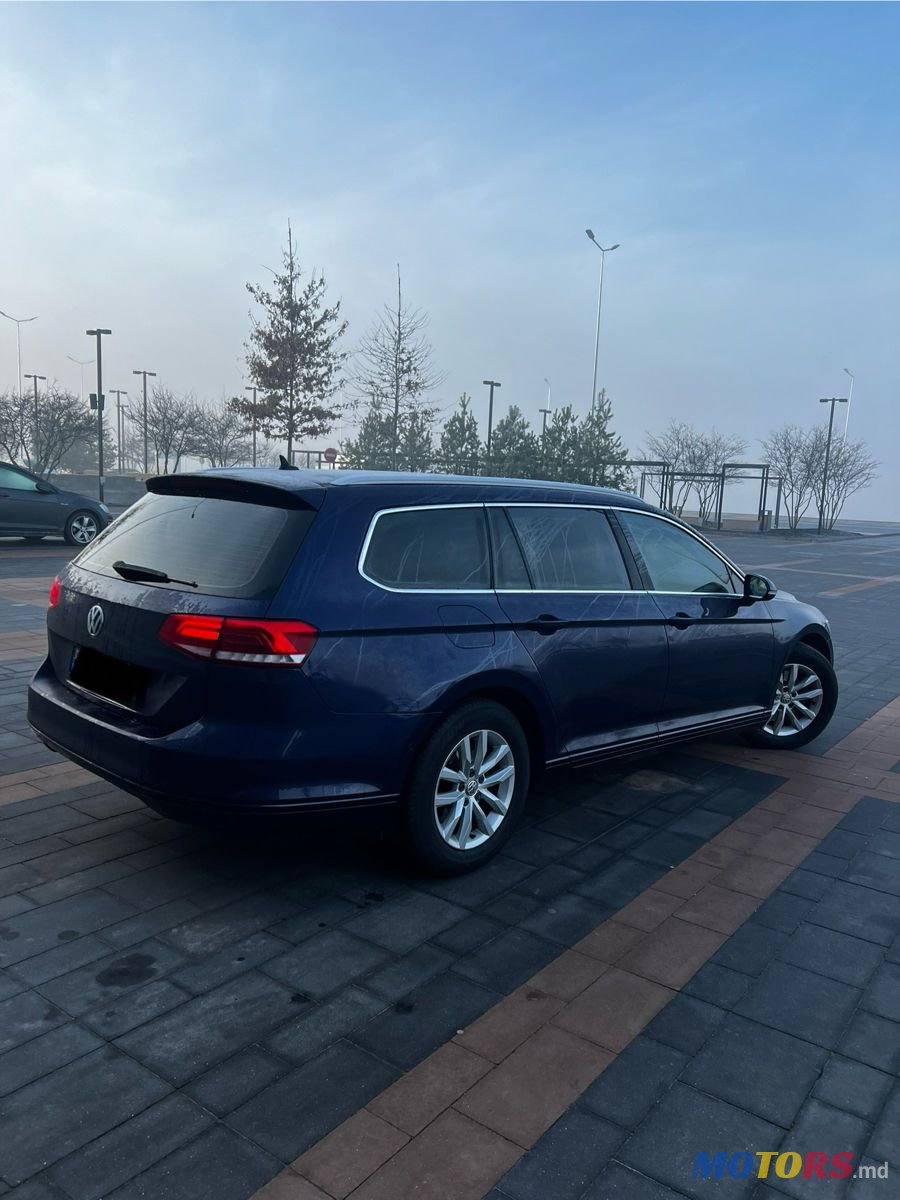 2018' Volkswagen Passat photo #4