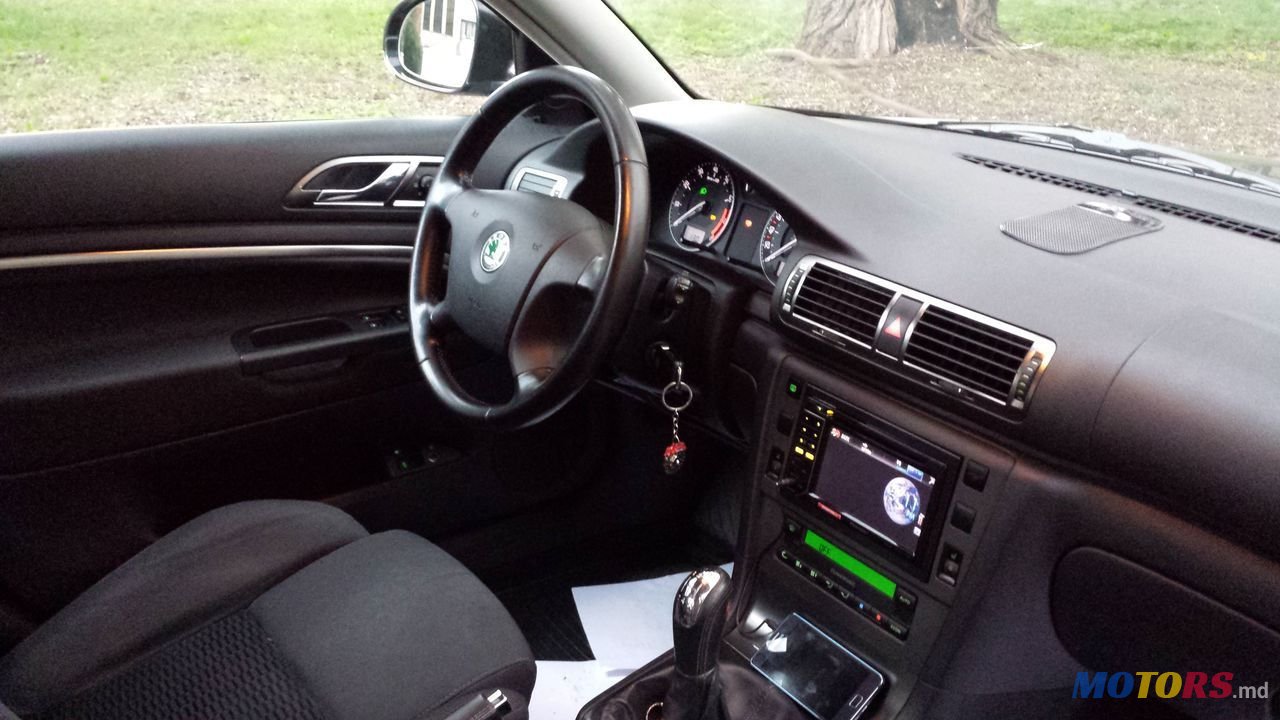 2008' Skoda Superb photo #5