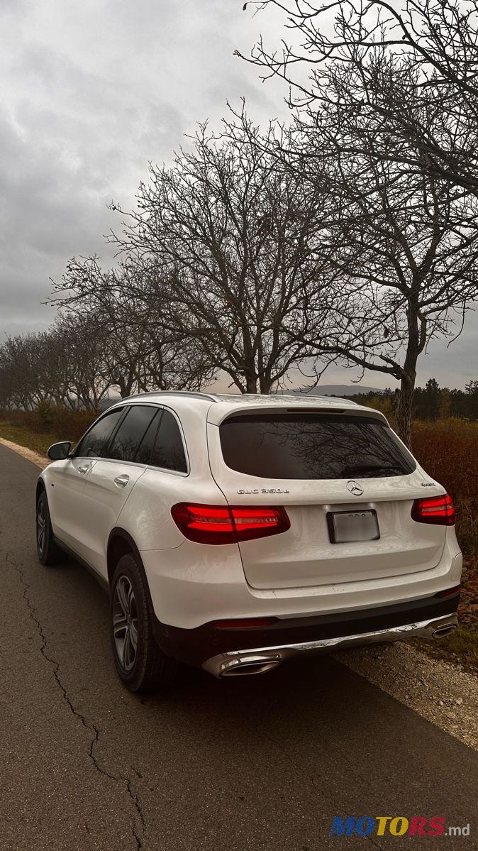 2018' Mercedes-Benz GLC photo #4