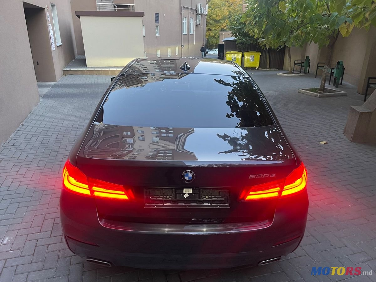 2019' BMW 5 Series photo #4