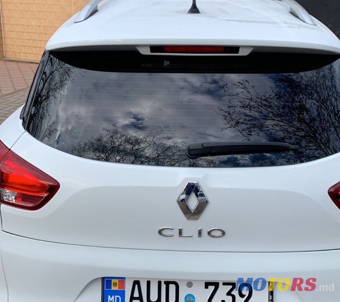 2014' Renault Clio photo #4