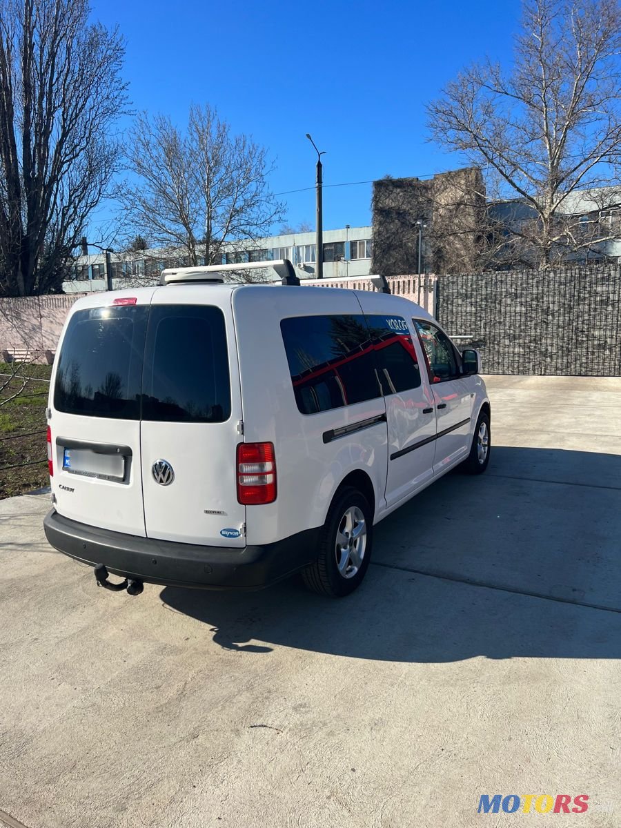 2013' Volkswagen Caddy photo #3