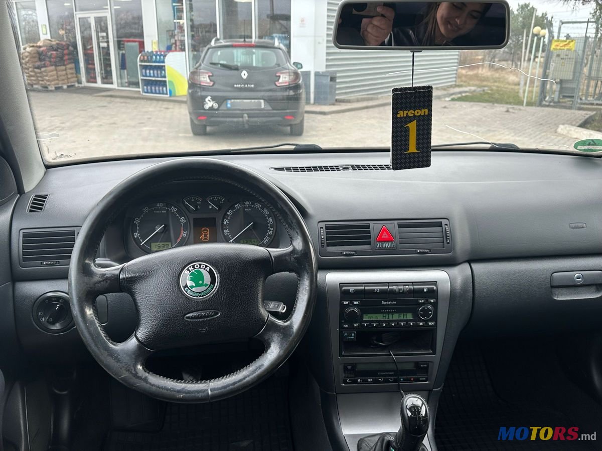 2004' Skoda Octavia photo #5