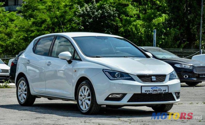 2012' SEAT Ibiza photo #1