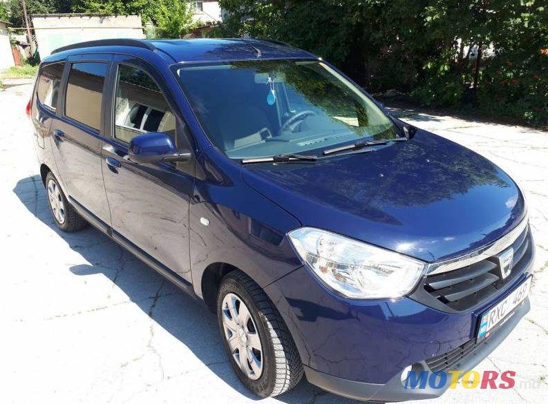 2012' Dacia Lodgy photo #1