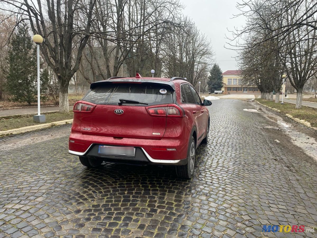 2017' Kia Niro photo #3