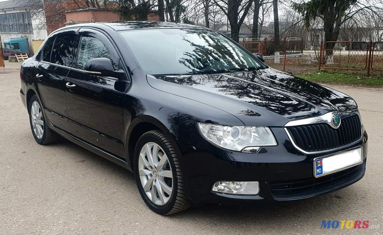 2010' Skoda Superb photo #1