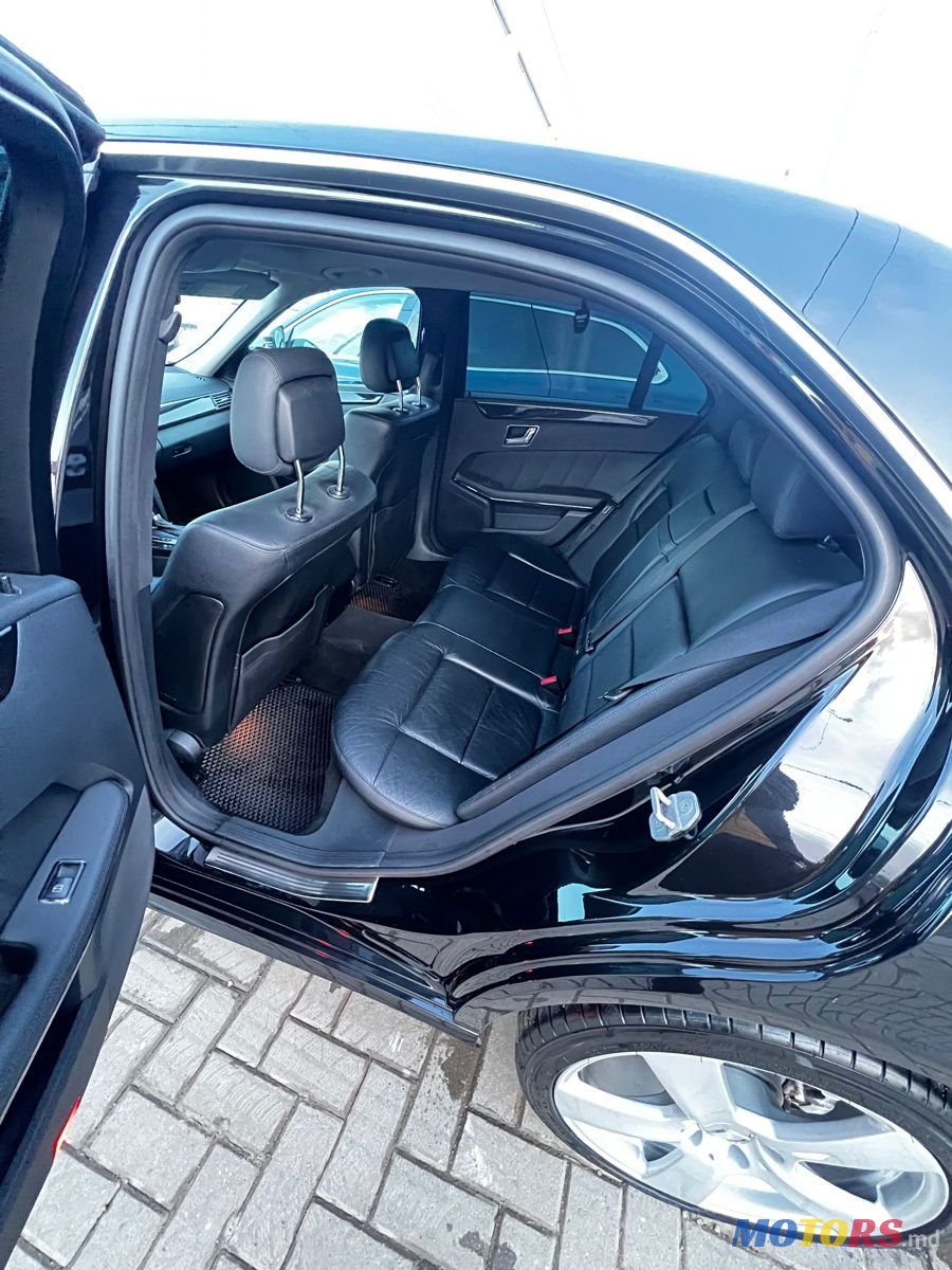 2009' Mercedes-Benz E Класс photo #6