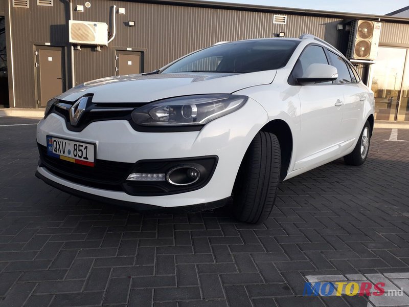 2014' Renault Megane photo #3