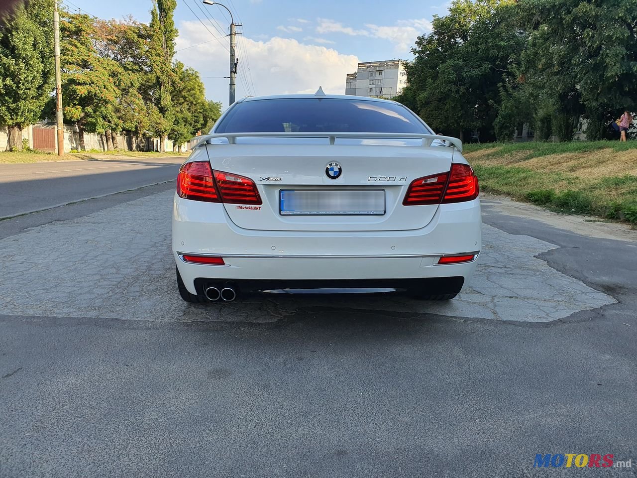 2014' BMW 5 Series photo #3