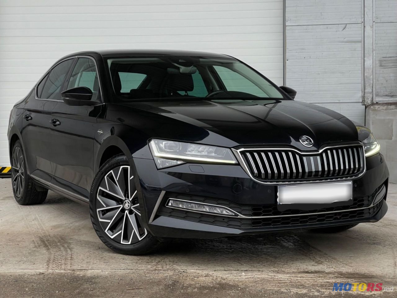 2019' Skoda Superb photo #2