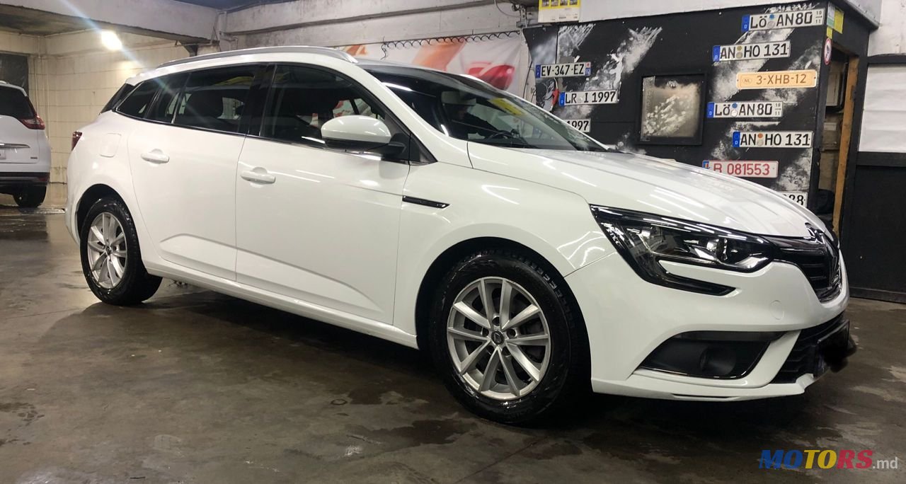 2017' Renault Megane photo #3