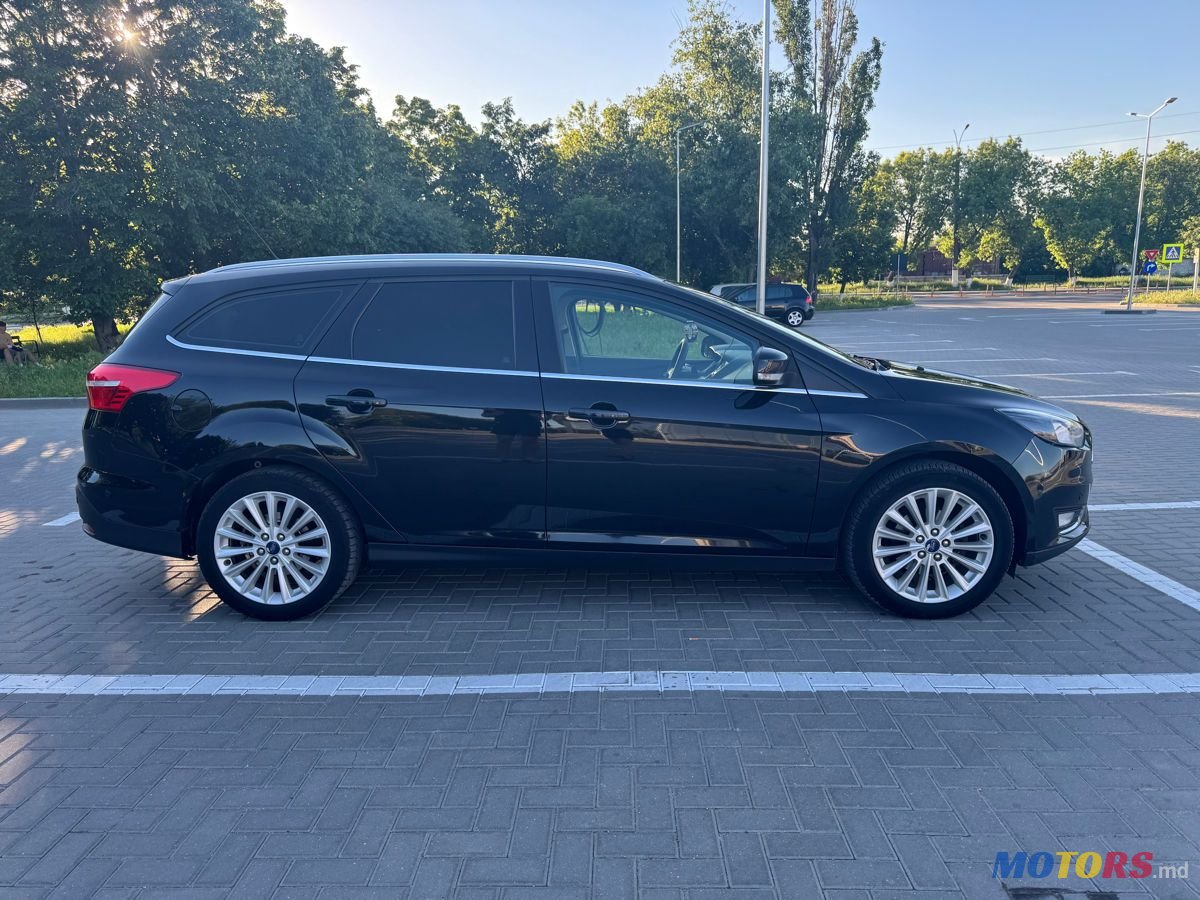 2015' Ford Focus photo #6