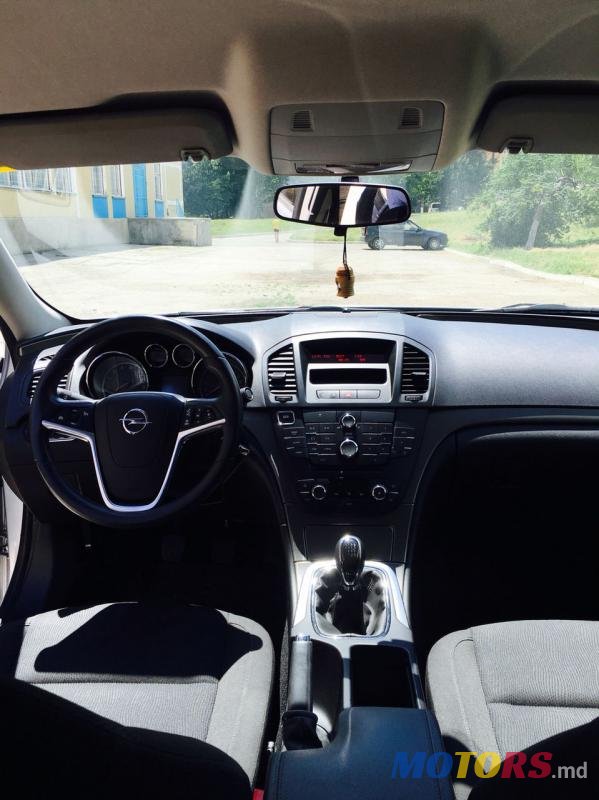 2012' Opel Insignia photo #2