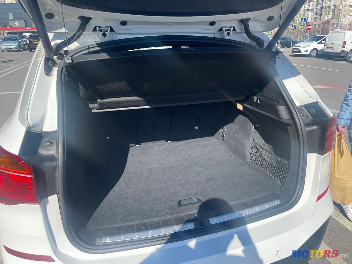 2016' BMW X1 photo #5