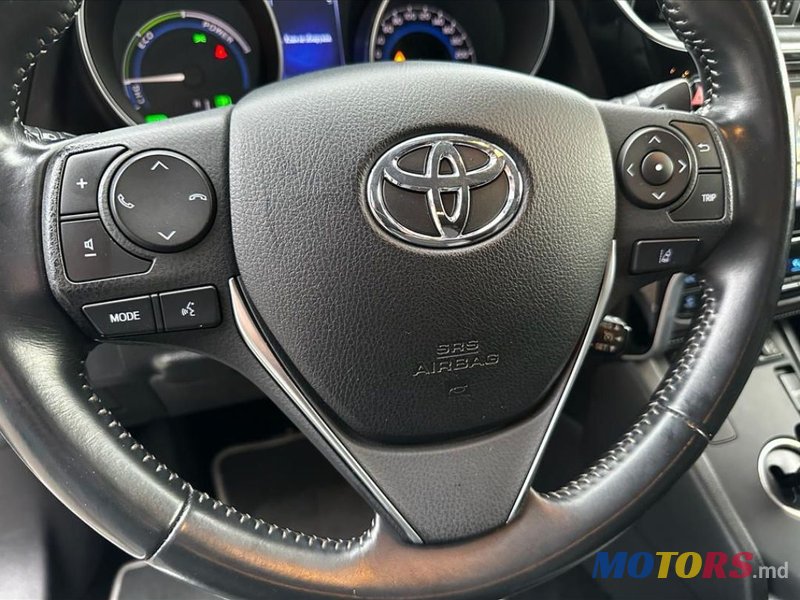 2018' Toyota Auris photo #6