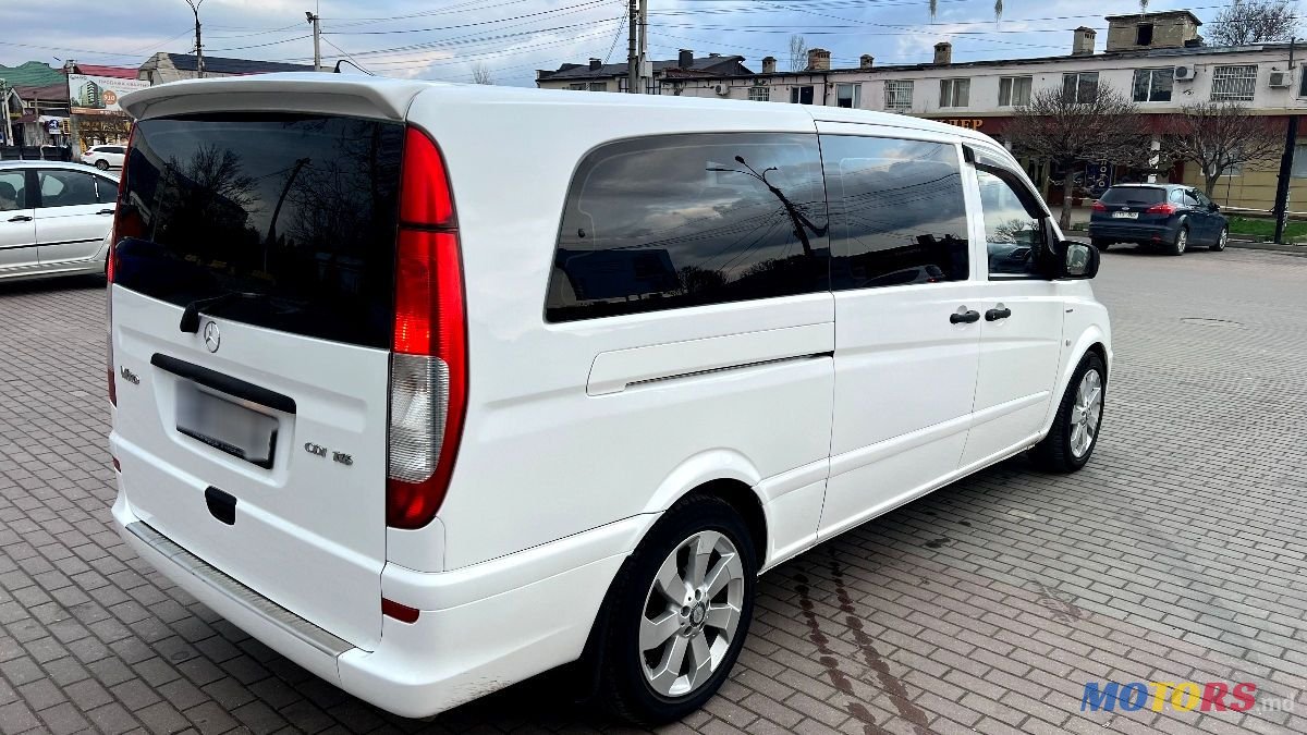 2011' Mercedes-Benz Vito photo #3