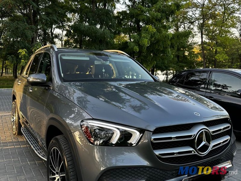 2019' Mercedes-Benz GLE photo #2