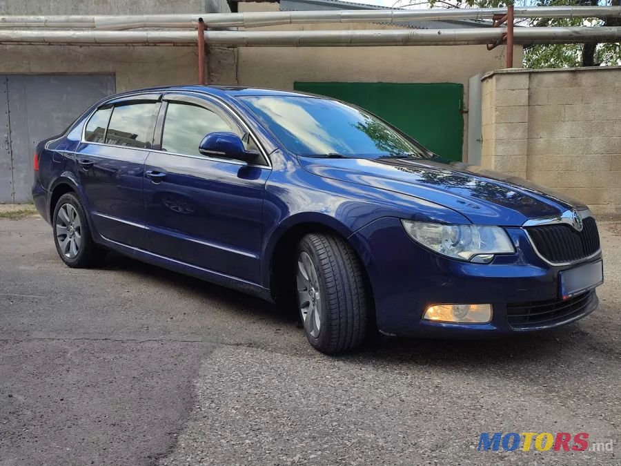2010' Skoda Superb photo #2